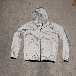 silver and black windbreaker jacket